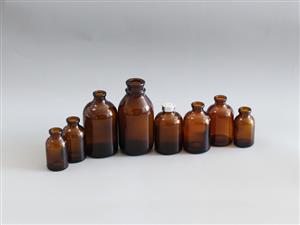 棕色獸藥玻璃瓶